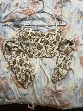 Source Unknown Cream Crop Top with Brown Floral Print